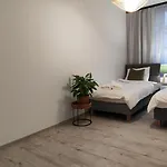 View Saperow I - Przy Centrum Klimatyzacja Appartamento Świdnica